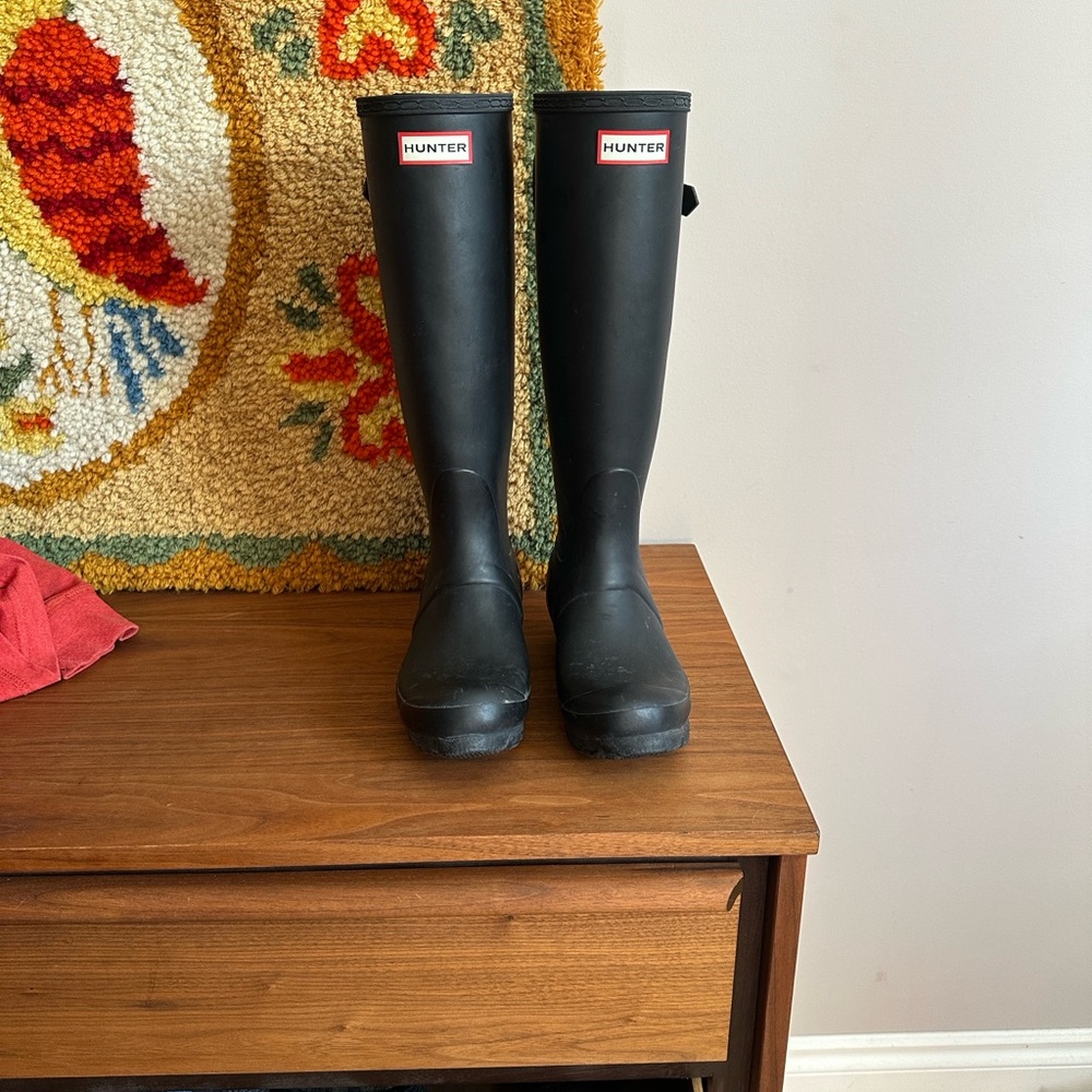 Hunter Classic Black Knee-High Boots - Picture 2 of 7